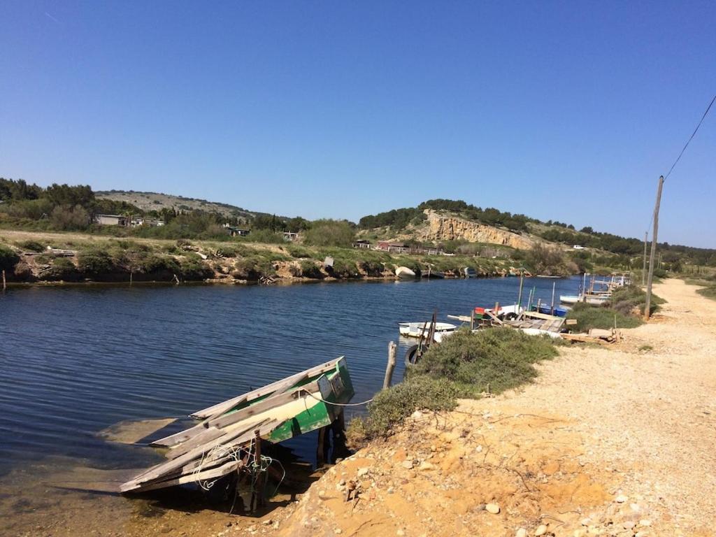 Gruissan Appartement Calme, Vue Sur Port De Plaisance -Clim, Empl.Parking Exterior foto