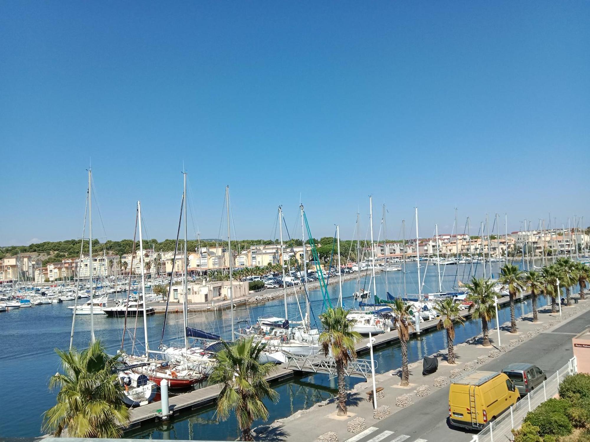 Gruissan Appartement Calme, Vue Sur Port De Plaisance -Clim, Empl.Parking Exterior foto